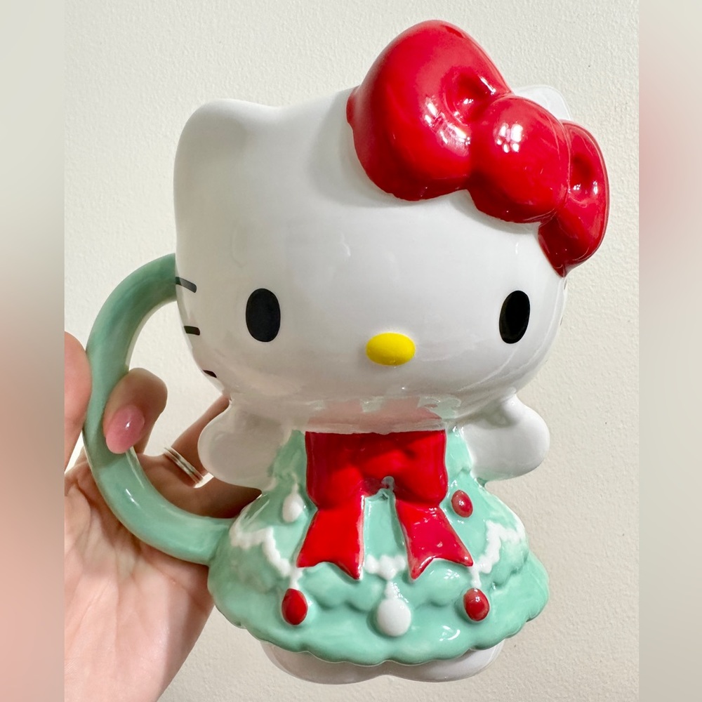 New Hello Kitty Christmas Tree Costume Mug